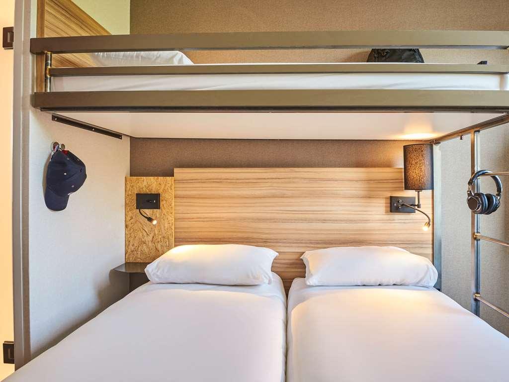 Greet Hotel Paris Porte De La Chapelle - Arena Saint-Denis  Phòng bức ảnh